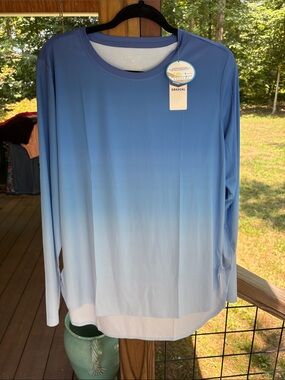 Gradual Blue Gradient Long Sleeve SPF Shirt